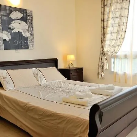 Thea 4* Peyia