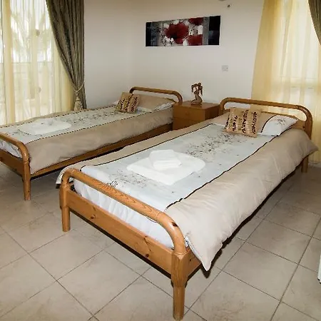 Thea Hotel Peyia